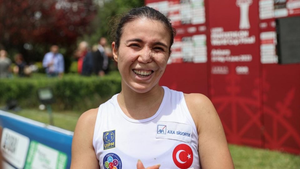 Cumhuriyet kadını İlke yine “ilk” peşinde