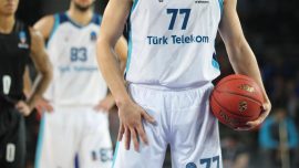 Türk Telekom Avrupa’da sezonu Romanya’da açacak